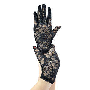 Vente en gros directe d'usine Gants en dentelle jacquard à fleurs noires Gants de mariage pour femmes, décoration de fête, de festival et de vacances - Product Image 5
