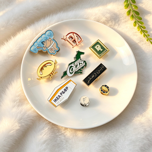 Zinc Alloy Custom Logo Brooches Pins Badges Crystal Pearl Jewelry Accessories Factory Wholesale for <b>Coat</b> Scarf Hat OEM ODM - Product Image 2