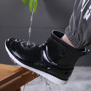 Stivali da pioggia da uomo alla moda scarpe da lavoro da cuoco impermeabili a tubo corto nuove scarpe da acqua in gomma antiscivolo a prova di pioggia - Product Image 5