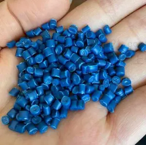 Chutes de HDPE bleu recyclées