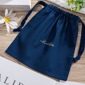 Pochette en velours recyclable avec cordon de serrage, impression de logo personnalisé, bleu foncé, petit sac de rangement, fonction de sécurité, impression sérigraphique, bijoux personnalisés - Product Image 5