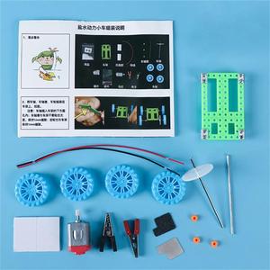Kit de Modèles Éducatifs Robustes sur Énergie Alternative : Véhicule à Cellule à Combustible Saline, Activité de <span class=keywords><strong>Chimie</strong></span> Montessori - Product Image 4