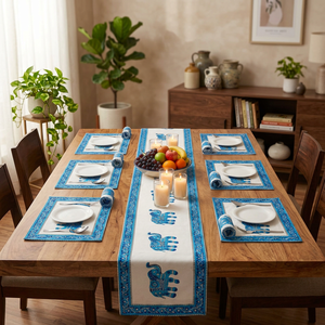 Ensemble de chemins de table modernes en toile de coton tissée à imprimé éléphant bleu, lavables et durables, avec bordure florale, pour la maison et les restaurants - Product Image 1