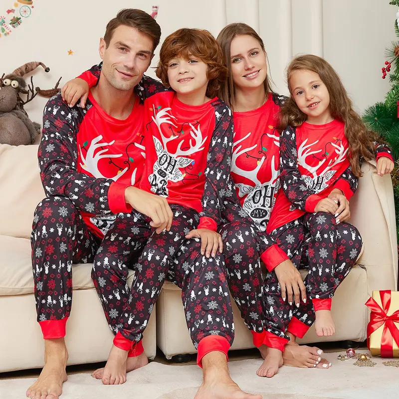 Xmas Family Matching pigiama Christmas Set 2024 New Cartoon Antler Letter Adult Kids suit Baby pagliaccetto abbigliamento per la famiglia pigiama