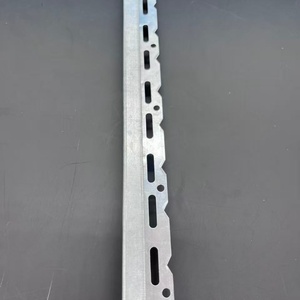 Perfil de ángulo delgado de acero galvanizado de 22 mm x 22 mm a buen precio, utilizado para <span class=keywords><strong>enlucido</strong></span> de yeso en placas de yeso o bloques lisos. - Product Image 3