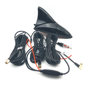 Antenne aileron de requin de toit de voiture DAB + GPS + FM + WIFI Amplificateur de signal radio stéréo Antennes - Product Image 1