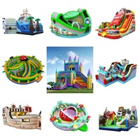 Château gonflable géant avec toboggan pour enfants