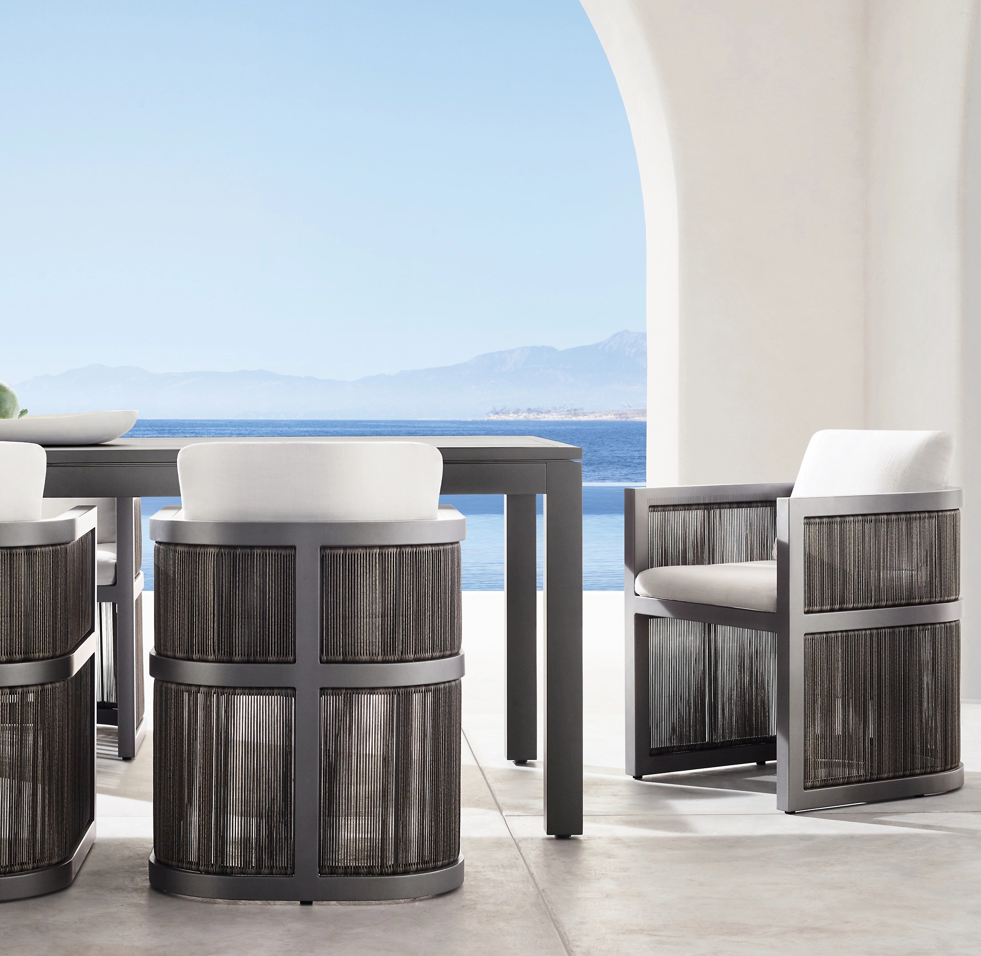 Leisure Furniture Hotel Villa Patio  Chairs Table Outdoor Garden aluminum Dining Table and Chairs Set