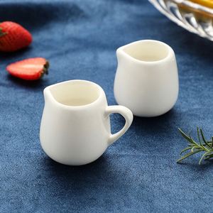 Jarra de Cerámica Blanca Pura Estilo Occidental para Restaurante, Mini Jarra, Recipiente para Leche, Taza para Miel, Cuchara, Jarra para Café y Leche, Tamaños Pequeño, Mediano y Grande - Product Image 4