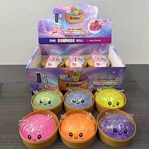 Pelota Antiestrés Facial de 8.5 pulgadas, Unicornio de Burbujas, Alivio del Estrés, Halloween, Bollo de Malta Esponjoso, 14 unidades para mayores de 14 años - Product Image 1