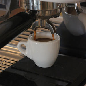 50ML Keramik Espresso tassen Reinweiß Minimalist ische Espresso tassen und Untertassen 9mm dickes Design Perfekt für Espresso maschinen - Product Image 6