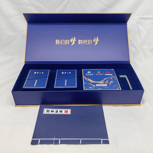 Caja de Regalo con Logotipo Personalizado Ted, Cartas de Póker de Papel Negro, Embalaje para Entretenimiento con Cartas de Ajedrez - Product Image 1