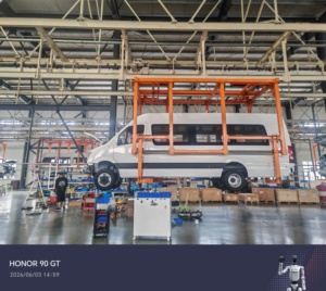 Minibus de tourisme spacieux haut de gamme 6,9 m 18 <span class=keywords><strong>places</strong></span> Euro <span class=keywords><strong>4</strong></span> Essence LHD&RHD pour transferts touristiques et de station-balnéaire - Product Image 1