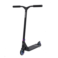 Trottinette freestyle professionnelle Factory EOM avec finition métallique élégante pour jeunes et adultes, dotée d'une barre transversale renforcée et d'un plateau en aluminium léger de 5 pouces