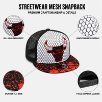 Topi Snapback Gaya Hip Hop Street Style, Bahan Twill, Pinggiran Datar, Bordir Kepala Banteng, Bagian Belakang Berjaring, 7 Lubang, Tali Plastik yang Dapat Disesuaikan