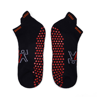 Nouvelles chaussettes de fitness respirantes antidérapantes pour trampoline, chaussettes de sport en tricot pour femmes, chaussettes à motif personnalisé antidérapantes