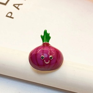 Vêtements à manches courtes chaussures sac accessoires bibelots dessin animé fruits légumes Badge sourire petit oignon <span class=keywords><strong>broche</strong></span> - Product Image 4