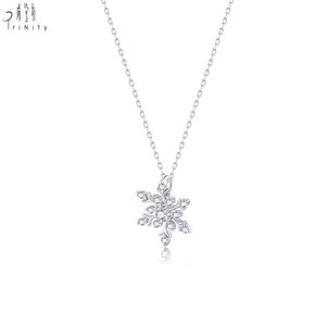 Top Quality Fine Jewelry Wholesale Snowflake Design <b>Pendant</b> 18K <b>Solid</b> White <b>Gold</b> Natural Diamond Necklace For Women Daily Wear - Product Image 2