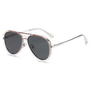 6425 Nuevas Gafas de Sol de Diseño Clásico de Lujo con Marco Cuadrado de Metal para Hombre y Mujer, Lentes de Sol de Piloto Vintage Personalizadas 2025 - Product Image 5
