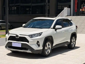 Offre Spéciale – Toyota <span class=keywords><strong>RAV4</strong></span> 2.0L CVT FWD Fashion PLUS Edition 2020 d'occasion, 5 portes, 5 places, SUV familial essence confortable pour les trajets urbains - Product Image 2