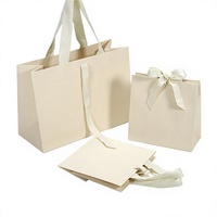 Sacs en papier de luxe faits main sur mesure OEM avec lamination, tailles personnalisées pour cadeaux de fête, marchandises de détail et emballages professionnels