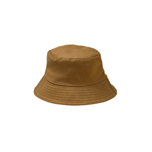 Chapeau bob en tissu recyclé urbain, conçu pour un usage décontracté, en extérieur et en voyage, avec une coupe confortable et un design simple. - Product Image 1