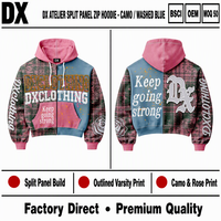 Sweat à capuche zippé personnalisé bleu délavé 360 g/m² avec empiècements, imprimé varsity, motif camouflage et rose, style streetwear OEM ODM