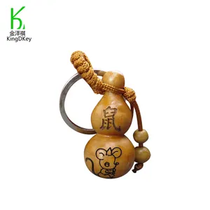 Porte-clés personnalisé en bois de pêche, accessoire inspiré du zodiaque chinois, gd wu lou, amulette sculptée en bois, Vintage, 1 pièce