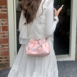 Bolso pequeño gris y rosa con cadena y correa de cuentas, cierre magnético, para uso diario, bandolera, primavera 2024 - Product Image 4