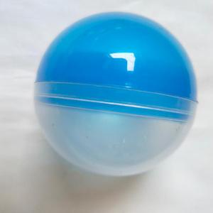 Jouet de distributeur automatique en plastique brillant de haute qualité, capsule de 6,5 cm, pour les enfants de 5 à 7 ans, matériau PP classique pour jouet œuf - Product Image 1