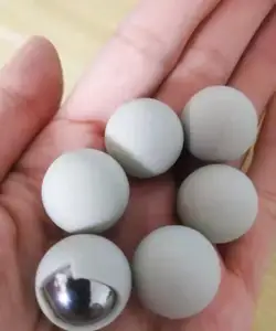 Bola Baja Dilapisi Padat Keras Plastik 6MM Karet 20Mm