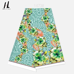 ผ้าพิมพ์<span class=keywords><strong>ลาย</strong></span><span class=keywords><strong>ดอก</strong></span><span class=keywords><strong>ชบา</strong></span>เขตร้อนสีสันสดใสและลายเรขาคณิตแบบชนเผ่า สำหรับชุดชายหาดสไตล์โพลีนีเซียนและชุดเดรส - Product Image 3