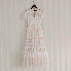 2025 automne décontracté col en V robe florale robuste à manivelle maille imprimé jupe dentelle mousseline de soie grand ourlet champignon bord couches - Product Image 3