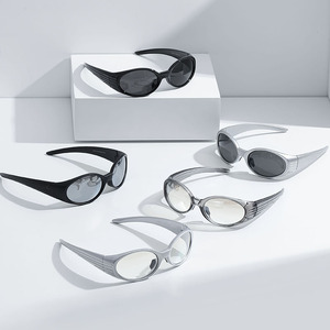 Gafas de Sol UV400 Plateadas con Marco Único Personalizable OEM para Hombre y Mujer, Estilo Vintage, Lentes Coloridas al por Mayor, Gafas de Sol de Moda con Logotipo Personalizado - Product Image 3