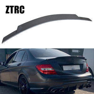 Aileron arrière en fibre de carbone style C74 pour Classe C W204 4 portes 2007-2014 - Product Image 1