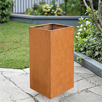 Pot tanaman logam persegi tinggi besar kustom Pot taman Pot bunga baja Corten besar Pot tanaman pedesaan