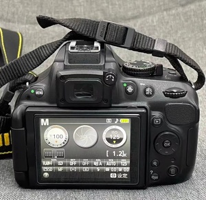 Appareil photo reflex numérique d'occasion <span class=keywords><strong>Nikon</strong></span> <span class=keywords><strong>D5200</strong></span> d'origine, appareil photo numérique professionnel pour événements, diffusion en direct et streaming - Product Image 3