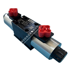 D1VW002CNJW Solénoïde hydraulique de commande directionnelle NG06 CETOP 3 24V - Product Image 2