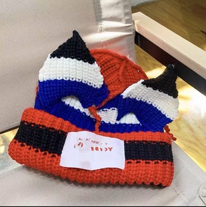 Hersteller Herbst und Winter Neues Design Lustige <span class=keywords><strong>Beanie</strong></span>-Mützen mit Katzen- und Schweineohren Süße Strickmütze für den täglichen Gebrauch - Product Image 4