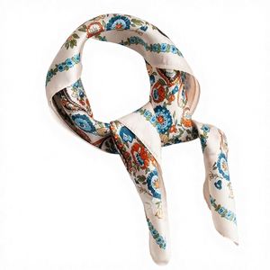 Écharpe en soie carrée pour femme, 100% pure, en twill, à motif animalier d'automne, imprimée sur mesure, de luxe, directement de l'usine - Product Image 1