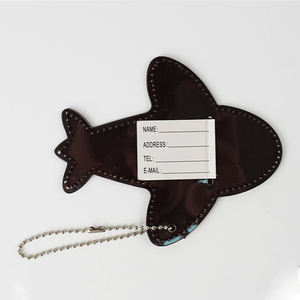 Étiquettes de bagages personnalisées en cuir véritable, en forme d'avion, pour cadeaux de mariage, idéales pour les voyages - Product Image 4