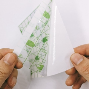 Cuidado posterior de tatuajes a prueba de agua con película de poliuretano, película de PU transparente, 10 cm X 10M - Product Image 3