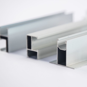 Profils d'extrusion en aluminium chanfreinés gris métallisé OEM/ODM fabriqués en alliage d'aluminium 6063-T5/T6 - Product Image 4