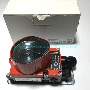 Nouveau capteur de transmission de données optique original, plage de travail de 200 à 120 000 mm, DDLS 200/120.1-10 50036282, IP65, capteurs Leuze - Product Image 2