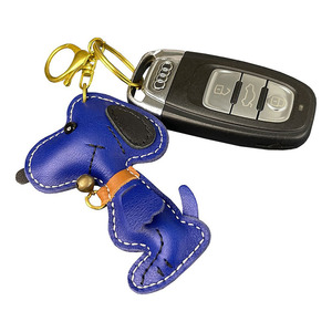 Première couche sac en <span class=keywords><strong>cuir</strong></span> de vachette chien <span class=keywords><strong>porte</strong></span>-clés pour voiture hommes femmes cartable Mini <span class=keywords><strong>cuir</strong></span> tête couche peau de vache pendentif <span class=keywords><strong>porte</strong></span>-clés - Product Image 4