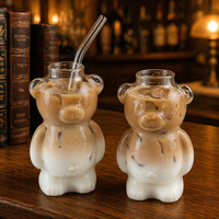 Gobelet en verre créatif avec paille 20OZ, design en forme d'ours, vaisselle multifonctionnelle pour la maison, le bar, le bureau, sans logo