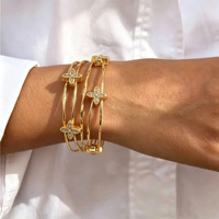Gelang Manset Wanita Motif Bunga Clover Quatrefoil Berlapis Emas 18K dari Tembaga, Model Terbuka, Grosir
