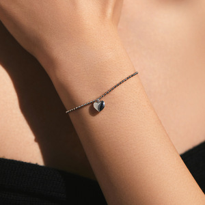 Bracelet à breloques en argent 925, cœur brillant, cœur gonflé, chaîne en argent, minimaliste, à porter tous les jours, bijoux unisexes - Product Image 5