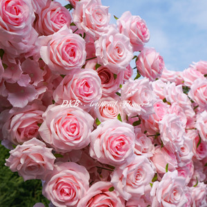 Vente en gros d'usine de fleurs et plantes artificielles en soie, décoration florale de haute qualité, arche de fleurs artificielles en forme de cœur rose - Product Image 5