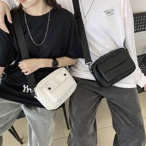 폴리에스터 안감과 지퍼 클로저가있는 남성용 세련된 방수 PU 크로스 바디 메신저 백 멋진 숄더 슬링 백 - Product Image 4